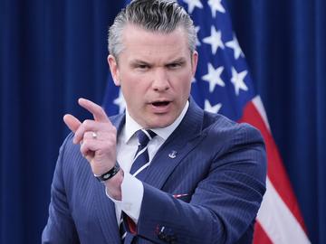 Пентагонът обсъжда временно отстраняване на Испания от НАТО и други "наказания"