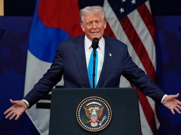 Тръмп провел "много продуктивен" разговор с Путин преди срещата си със Зеленски