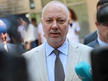 Желязков: Аватари спекулират с еврото, за да реализират политически проекти в мътната вода