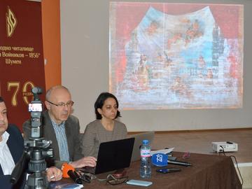 Експерти категорични: 126-годишната театрална завеса на НЧ „Добри Войников“ може да бъде реставрирана