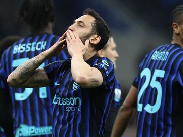 Интер би рутинно, а Лукаку се появи на сцената и спаси Наполи срещу последния