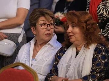 Вярващи освиркваха Митрофанова в "Св. Неделя", патриарх Даниил прекъсна литургията