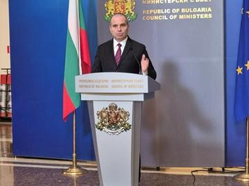 Дават част от жп превозите на частната "Ивкони експрес"