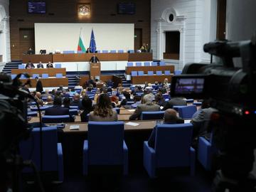 НС гласува пореден вот на недоверие към кабинета