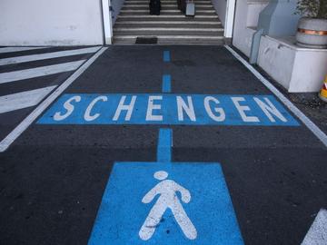 ЕП призова и за сухопътен Шенген за България и Румъния до края на годината