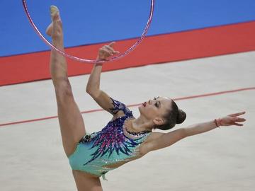 Стилияна Николова води в многобоя, Боряна Калейн е на втора позиция след първия ден на Световната купа по художествена гимнастика в София