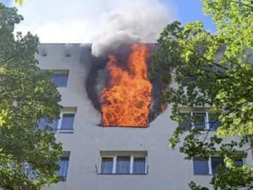 Мъж, жена и дете загинаха при пожара, избухнал в апартамент в София