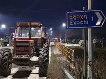 Нова гръцка блокада спря трафика на камиони през два гранични пункта