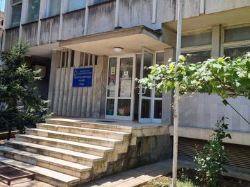 Четири домашни кучета нахапаха жестоко 7-годишно дете във Враца