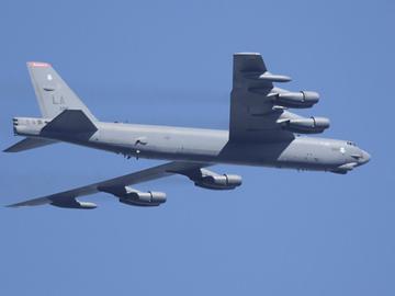 САЩ включиха стратегически бомбардировачи Б-52 в "Епична ярост"