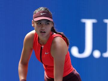 Ема Ръдукану достигна до четвъртфиналите на турнира в Хобарт