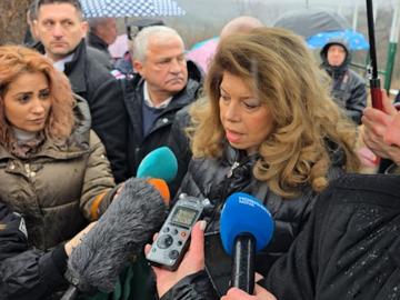 Йотова очерта очакванията за служебен премиер, стартира консултациите на 3 февруари