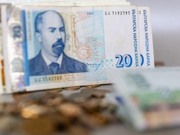 1213 лв. минимална заплата от 2026 г. предлага социалното министерство