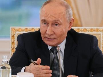 Путин: Абсурд е Русия да нападне страните от НАТО