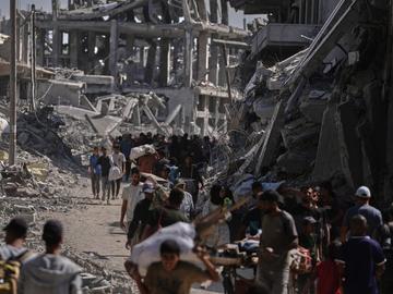 Израел снощи нанесе още удари в Газа