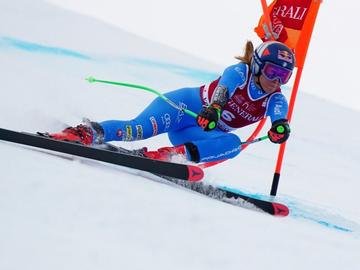 Италианка грабна златото в Супер-Г, нов подиум за Линдзи Вон