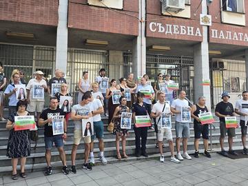 Не пуснаха от ареста шофьора, причинил катастрофата, при която загина Сияна