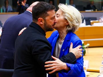 Зеленски доволен от ЕС: Нови санкции, още оръжия и използване на замразени активи срещу Русия