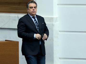 Асен Василев: Опитваме се да махнем Борисов и Пеевски от КПК, като осветим всички безобразия