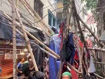 Земетресение с магнитуд 5,7 разлюля Бангладеш, има рухнали сгради