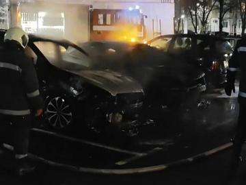 Три коли изгоряха в Казанлък, разследват умишлен палеж