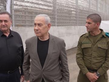 Нетаняху показа огромната стена, с която обгражда източната граница на Израел