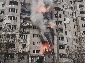 Украйна нареди спешна евакуация на десетки селища и в Харковска област