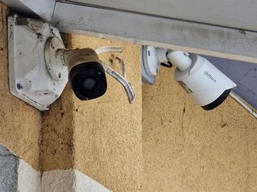 Разследващи влизат в трети салон за козметични процедури, търсят незаконни видеозаписи