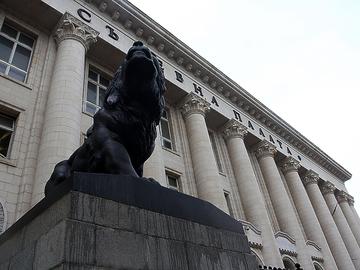 Съдийката, оправдала двамата полицаи от Околовръстното, ще съди Благомир Коцев