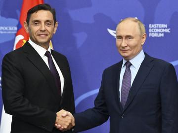 Близкият до Кремъл Александър Вулин оглави "Сърбиягаз"