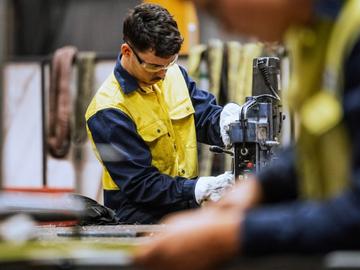 Кои ще са най-търсените професии в България през годината