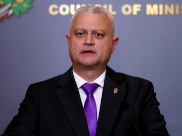 Дечев: Стари ченгета използват мръсни номера, за да неутрализират главния секретар на МВР