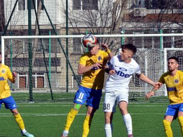 „Волов-Шумен 2007“ с категорична победа над „Спартак II“ Варна