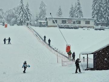 Ски сезонът в България е официално открит: Колко ще ни струва?