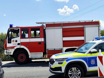 22-годишен с Опел се преобърна в дере