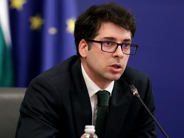 Пеканов: Започваме дълго отлаганите тежки реформи в БЕХ