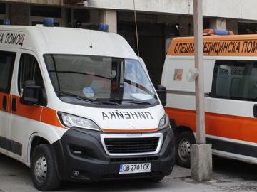 Откриха мъж в безпомощно състояние на улица в Шумен, в болница е с мозъчен инсулт