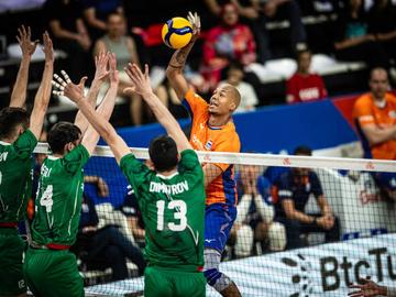 България отстъпи и пред Нидерландия в Лигата на нациите по волейбол в Анталия
