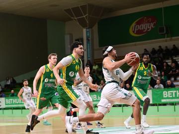 „Шумен“ отпадна от турнира за купата на България по баскетбол